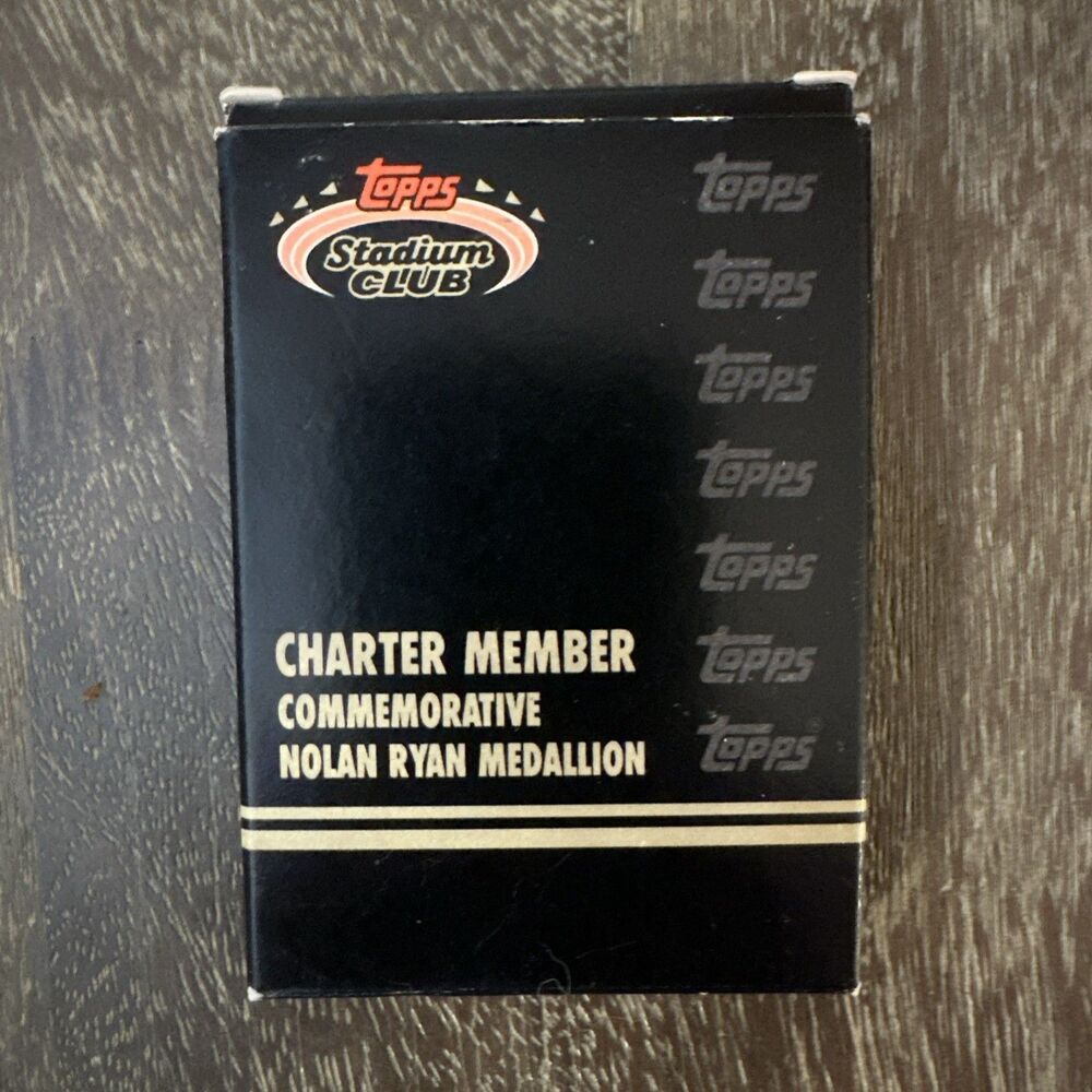 1991 Topps Stadium Club Charter Member Nolan Ryan Gold Medallion in Original Box